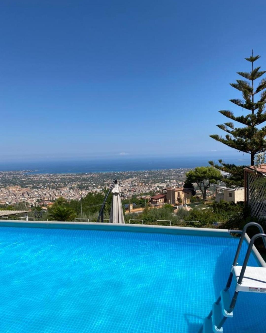 Holiday home Lomarchi Holiday *