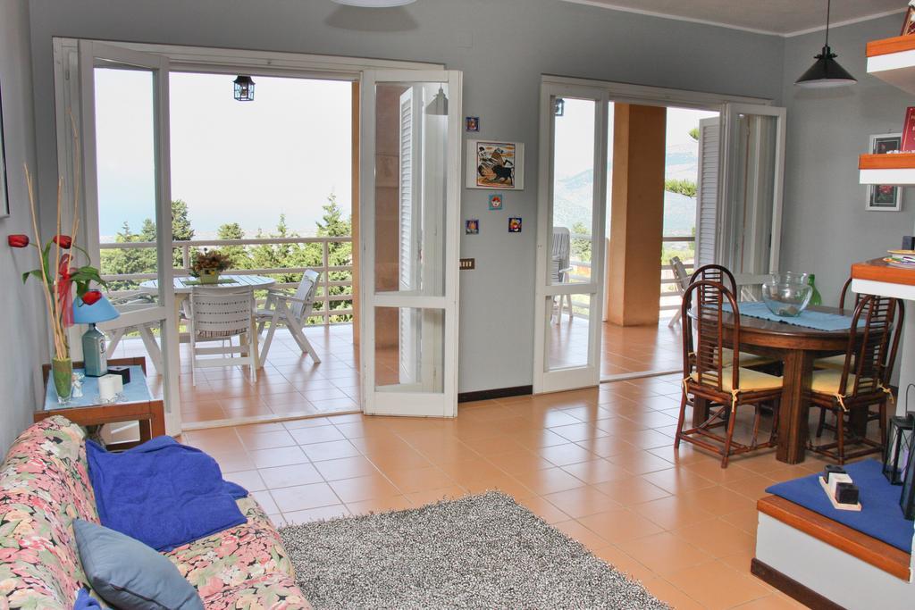 Holiday home Lomarchi Holiday Carini